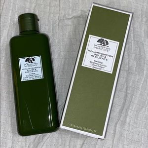 Origins Mega Mushroom Relief & Resilience